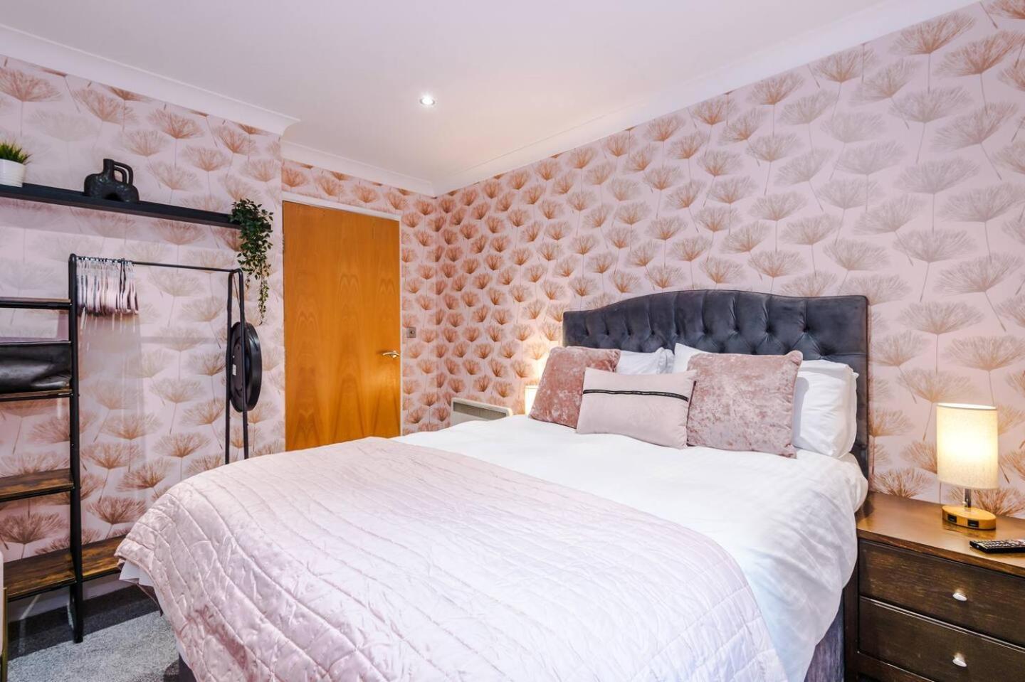 Cosy Central Flat, Ultimate Comfort & Best Sleep! Sheffield Luaran gambar
